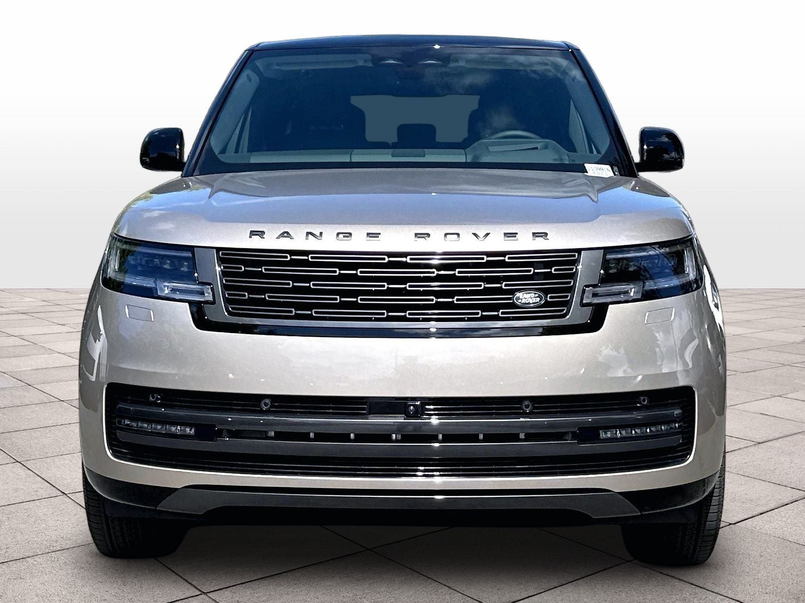 2026 Land Rover Range Rover SE LWB
