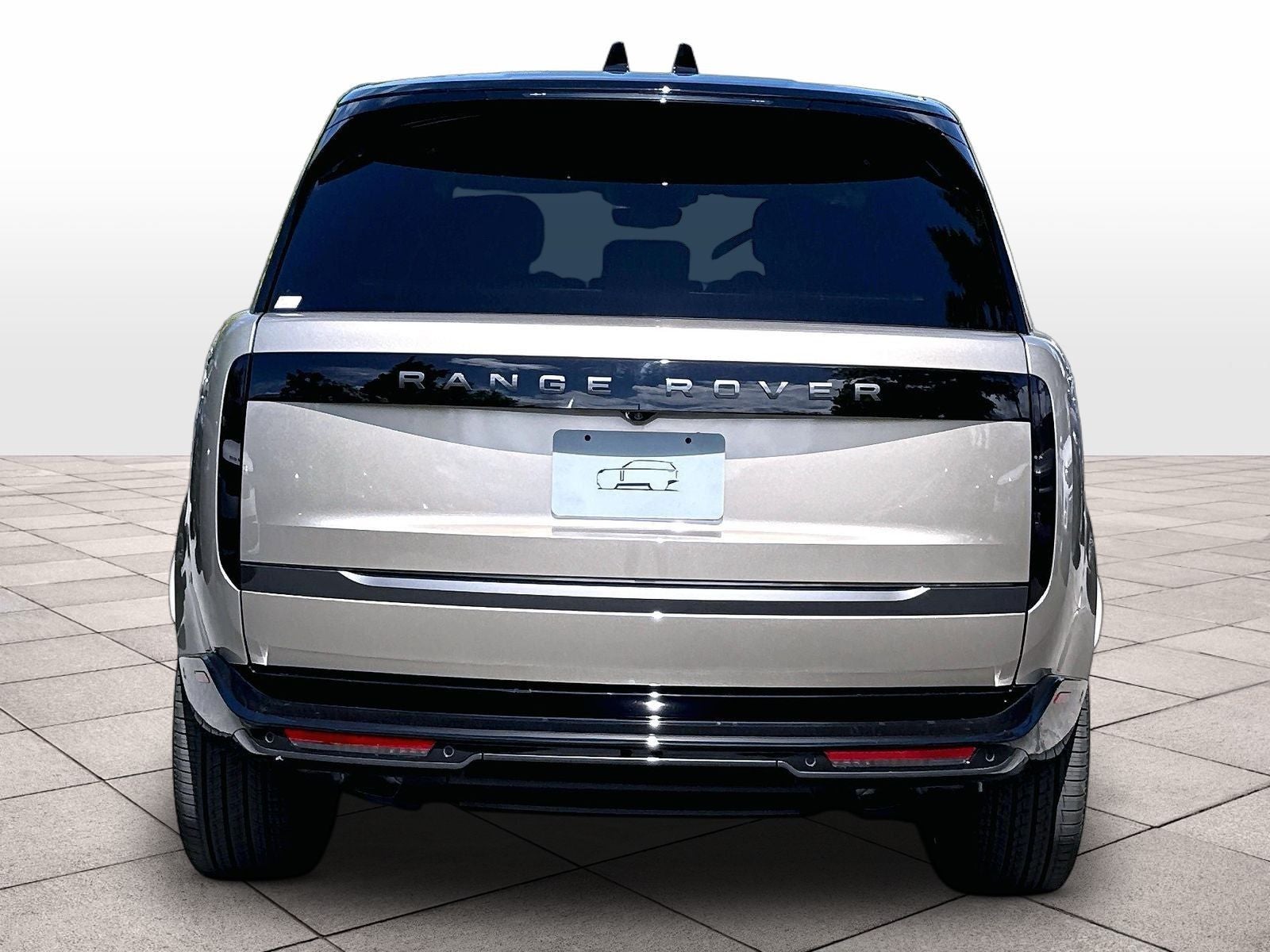 2026 Land Rover Range Rover SE LWB