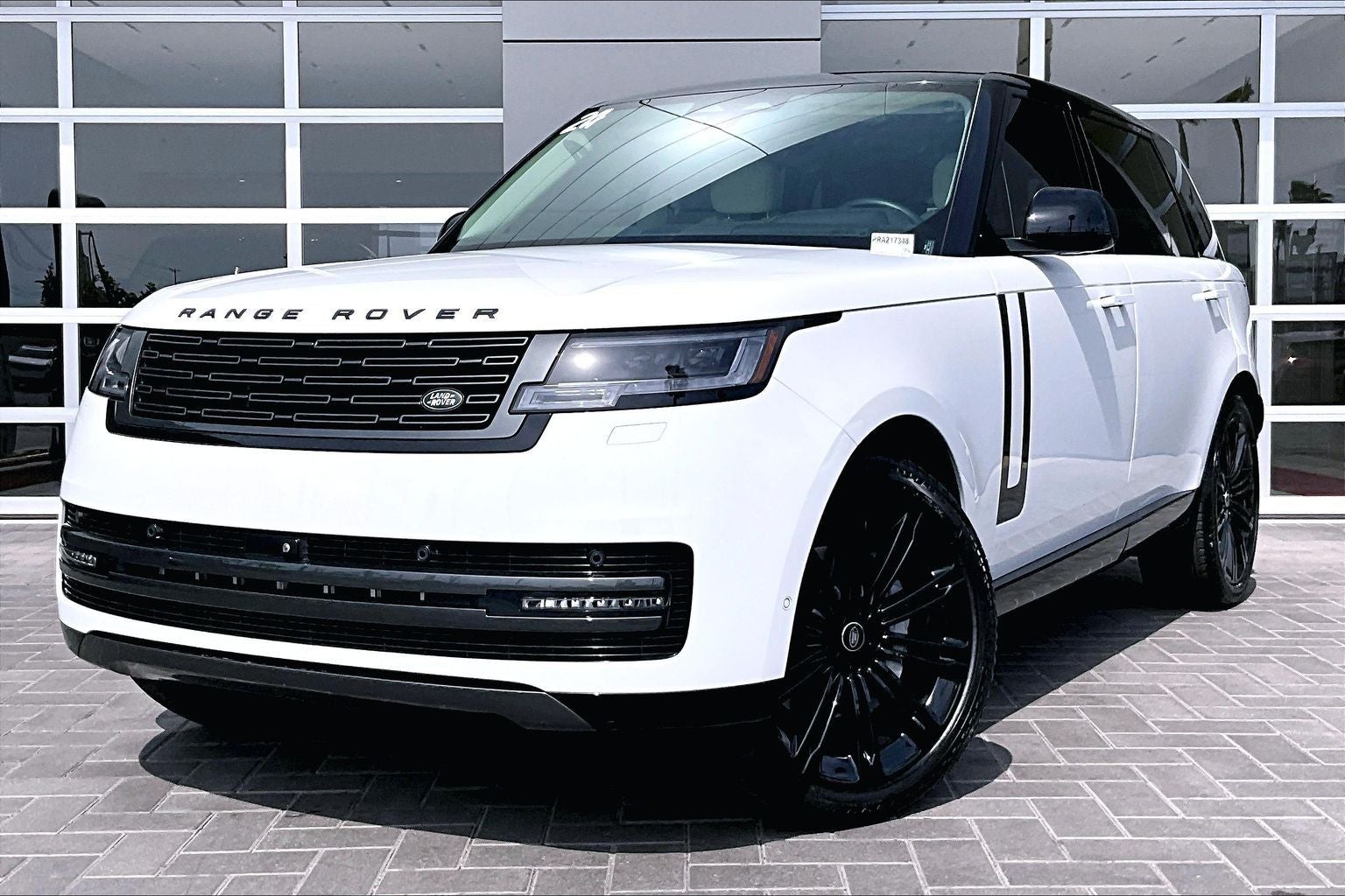 2024 Land Rover Range Rover SE LWB