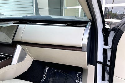 2024 Land Rover Range Rover SE LWB