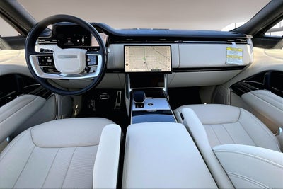 2025 Land Rover Range Rover SE LWB