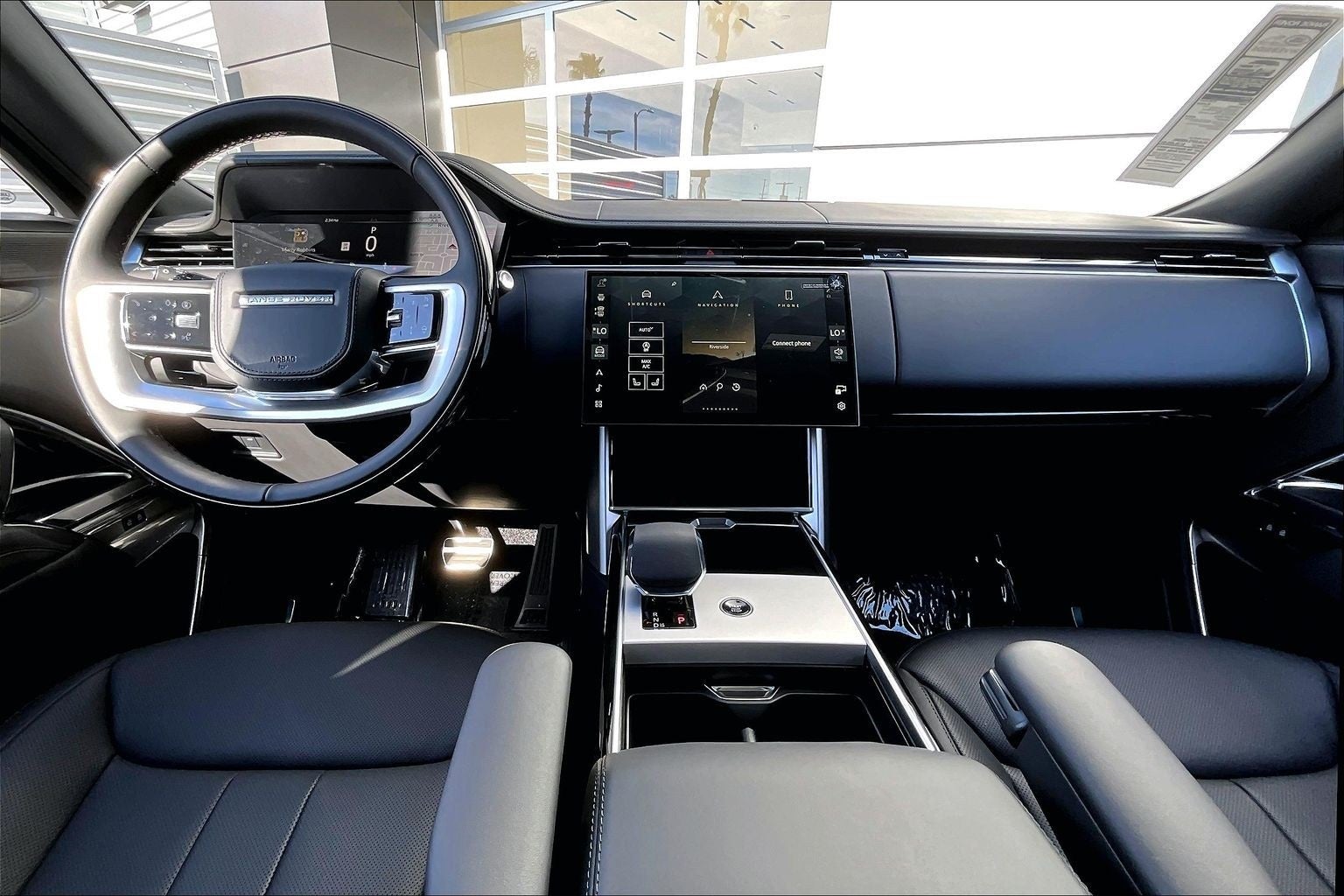 2026 Land Rover Range Rover SE LWB