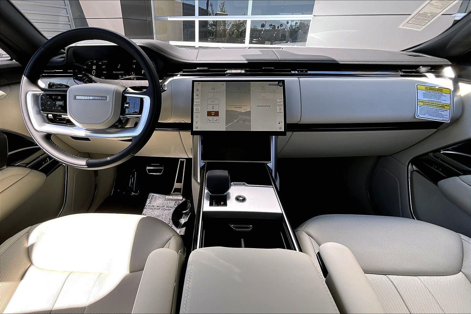 2026 Land Rover Range Rover SE LWB