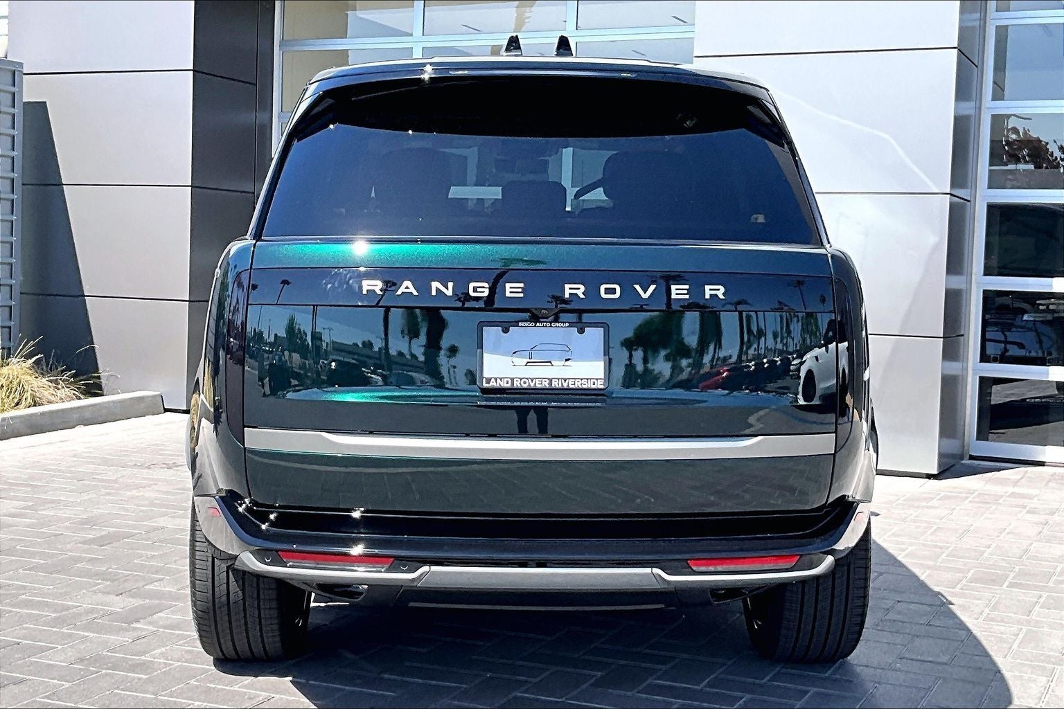 2026 Land Rover Range Rover SE LWB