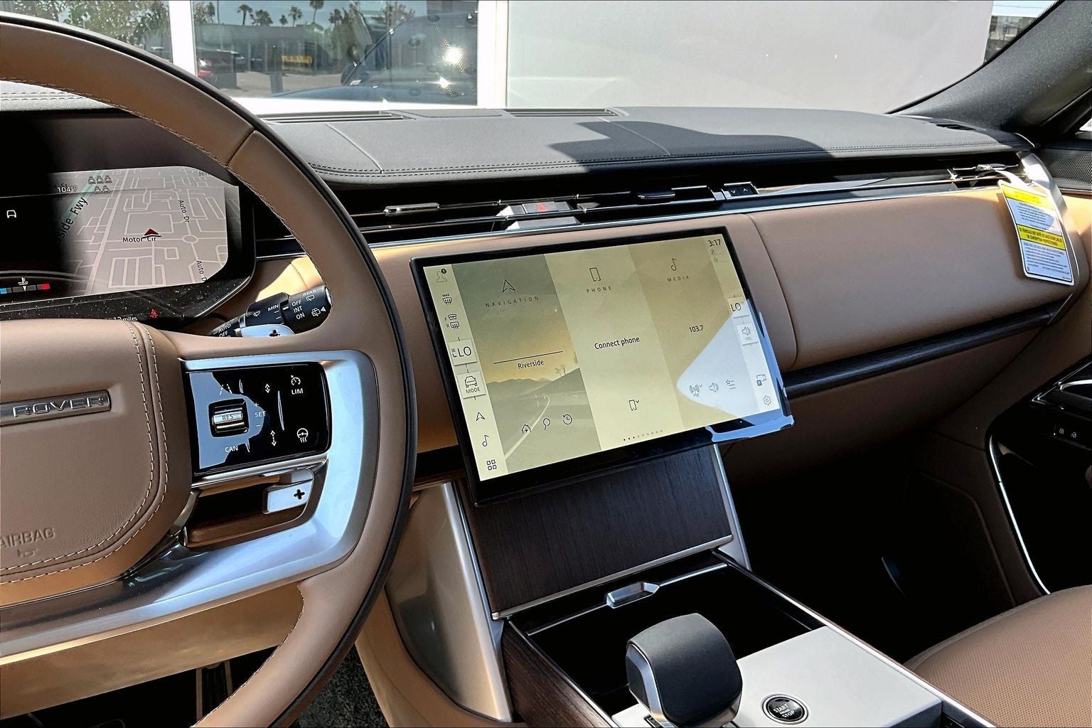 2026 Land Rover Range Rover SE LWB