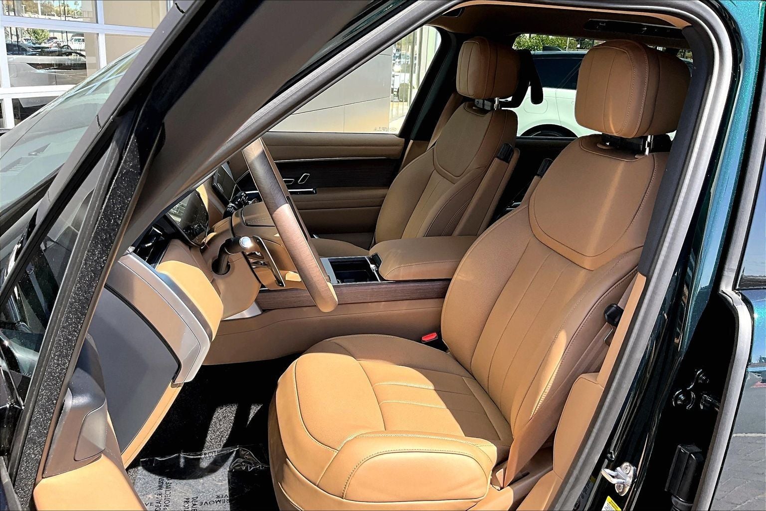 2026 Land Rover Range Rover SE LWB