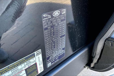 2026 Land Rover Range Rover SE LWB