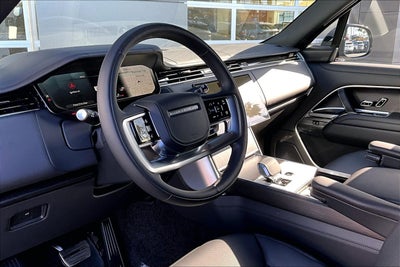 2026 Land Rover Range Rover SE LWB