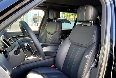 2026 Land Rover Range Rover SE LWB