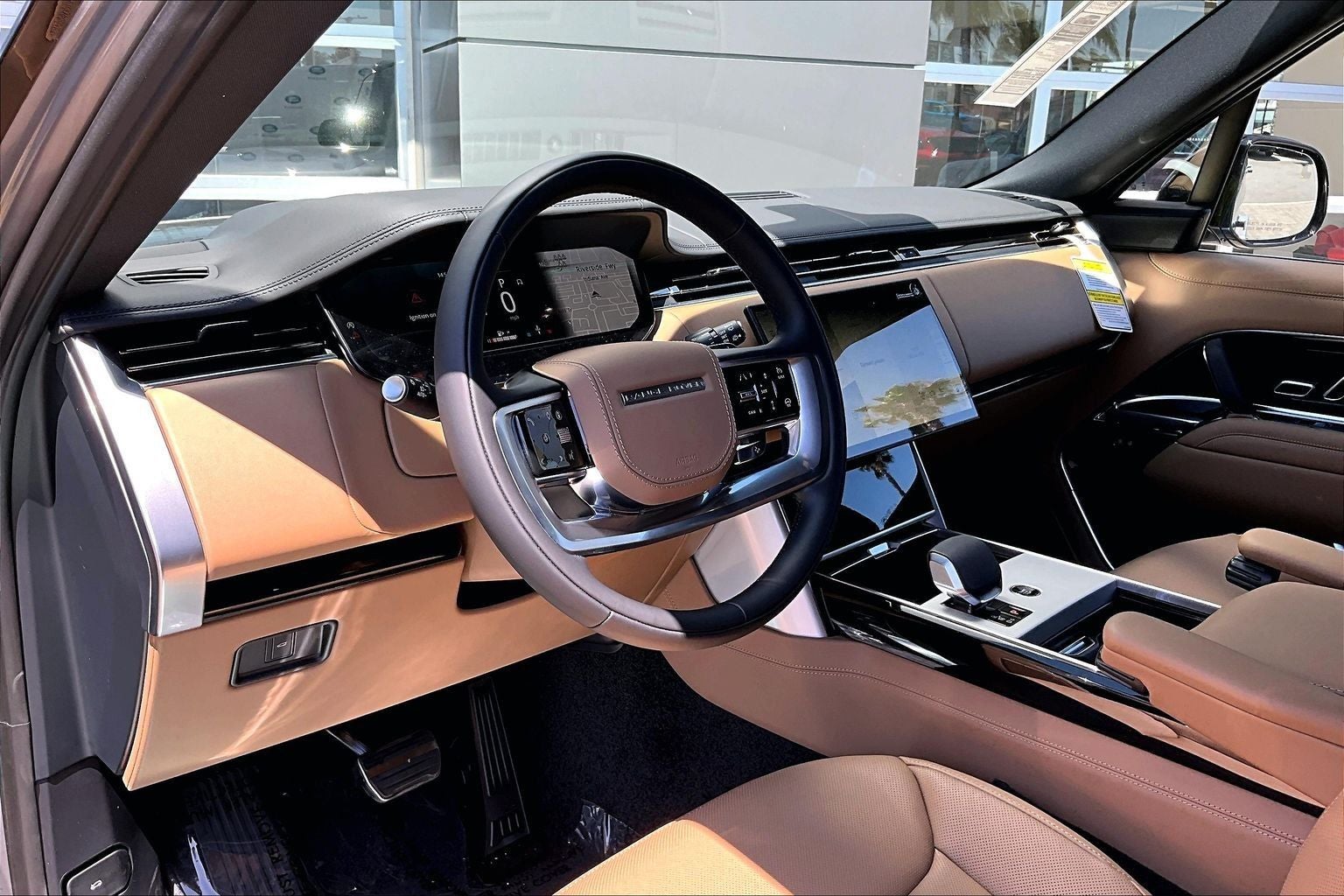 2026 Land Rover Range Rover SE LWB