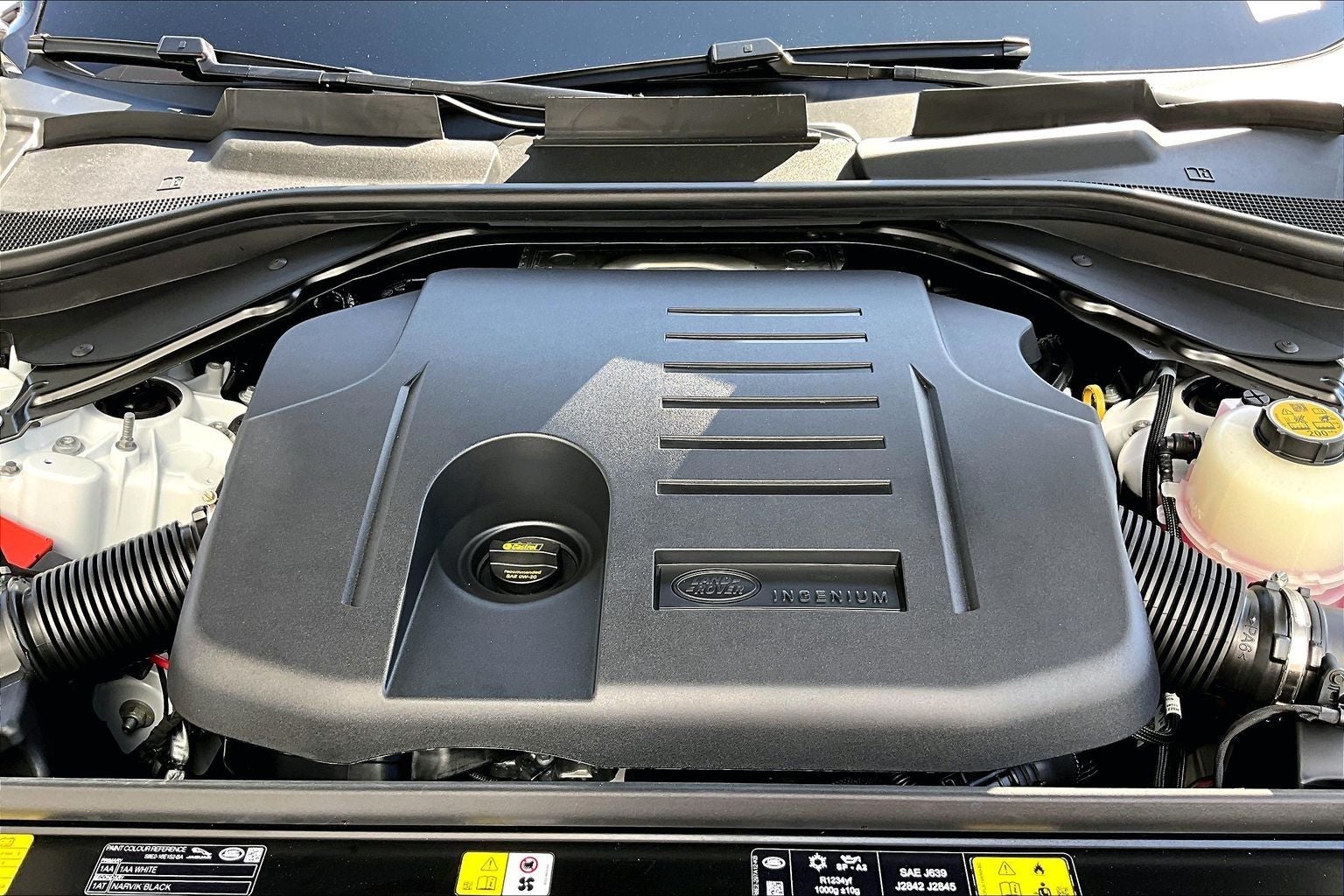 2026 Land Rover Range Rover SE LWB