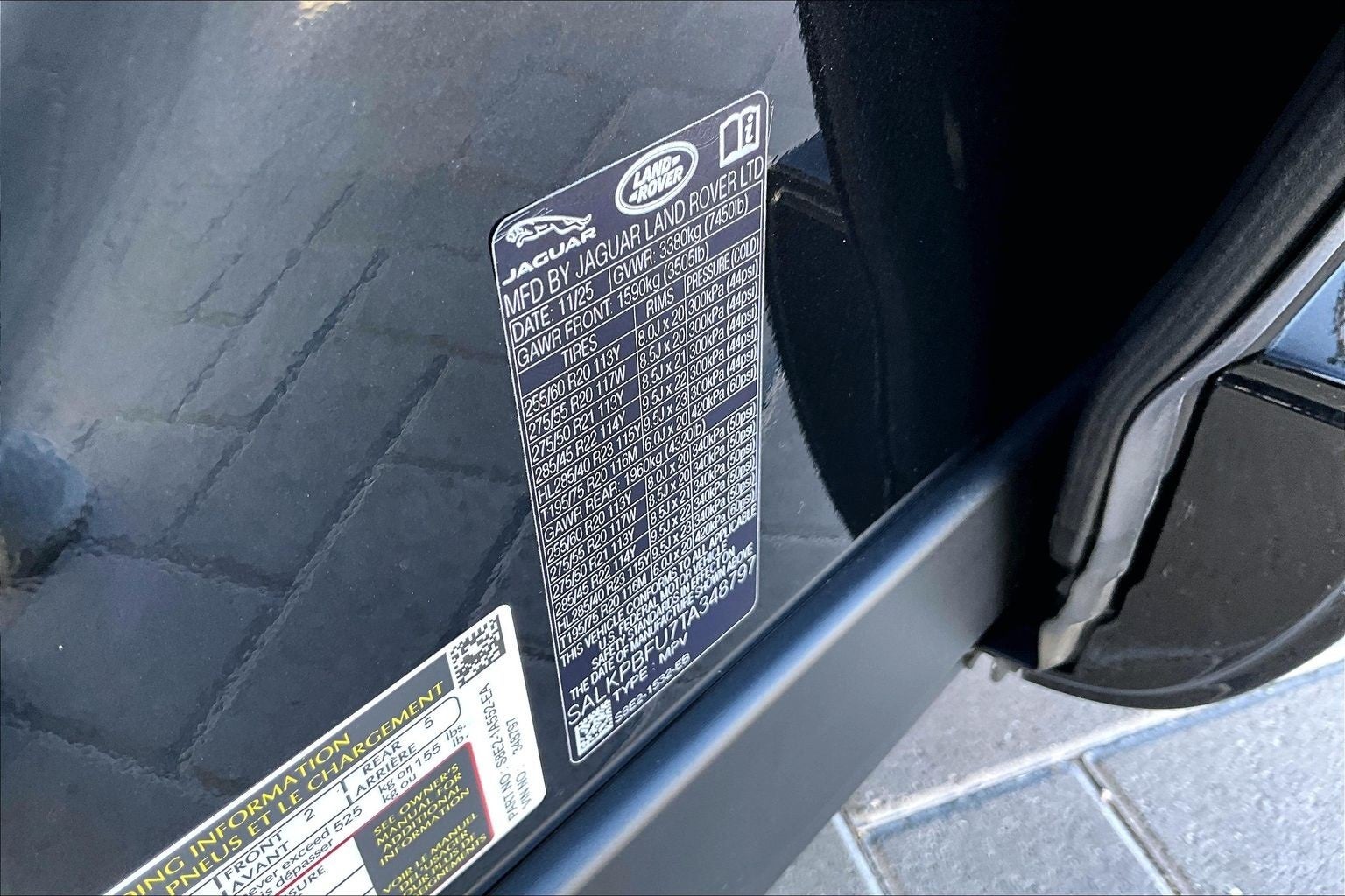 2026 Land Rover Range Rover SE LWB