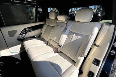 2026 Land Rover Range Rover SE LWB