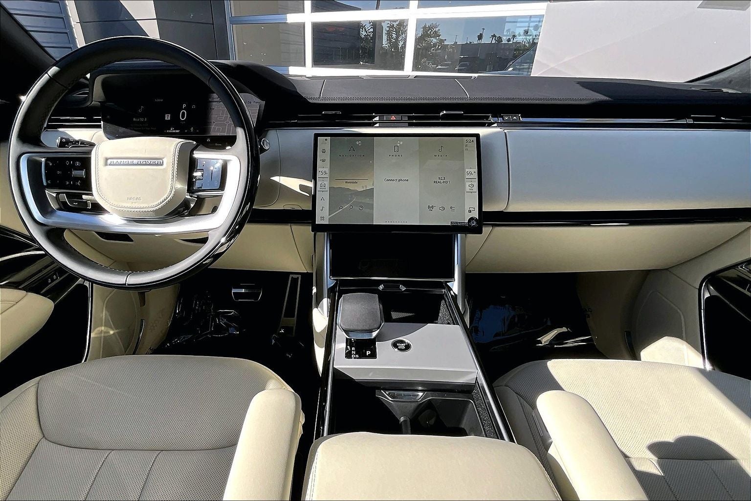2026 Land Rover Range Rover SE LWB