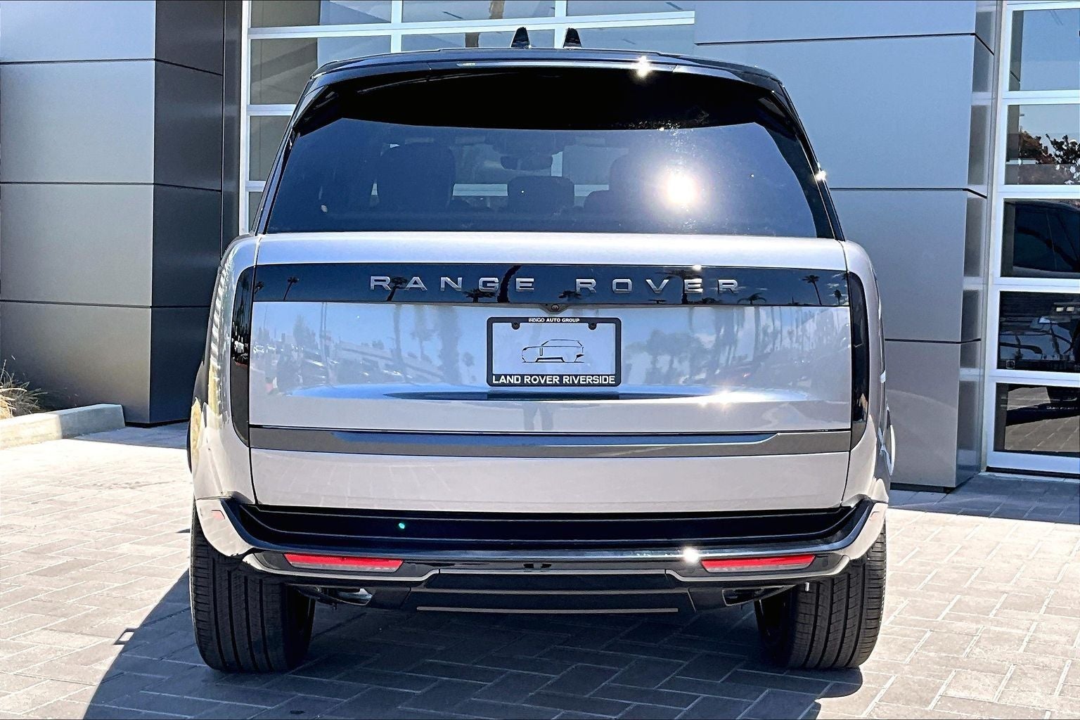 2026 Land Rover Range Rover SE LWB