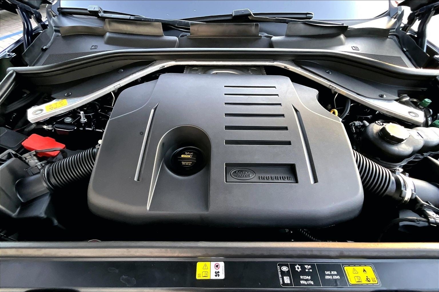 2023 Land Rover Range Rover SE LWB