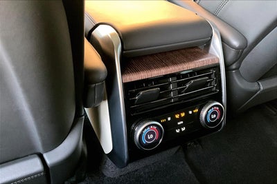 2023 Land Rover Range Rover SE LWB