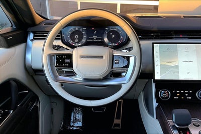 2023 Land Rover Range Rover SE LWB