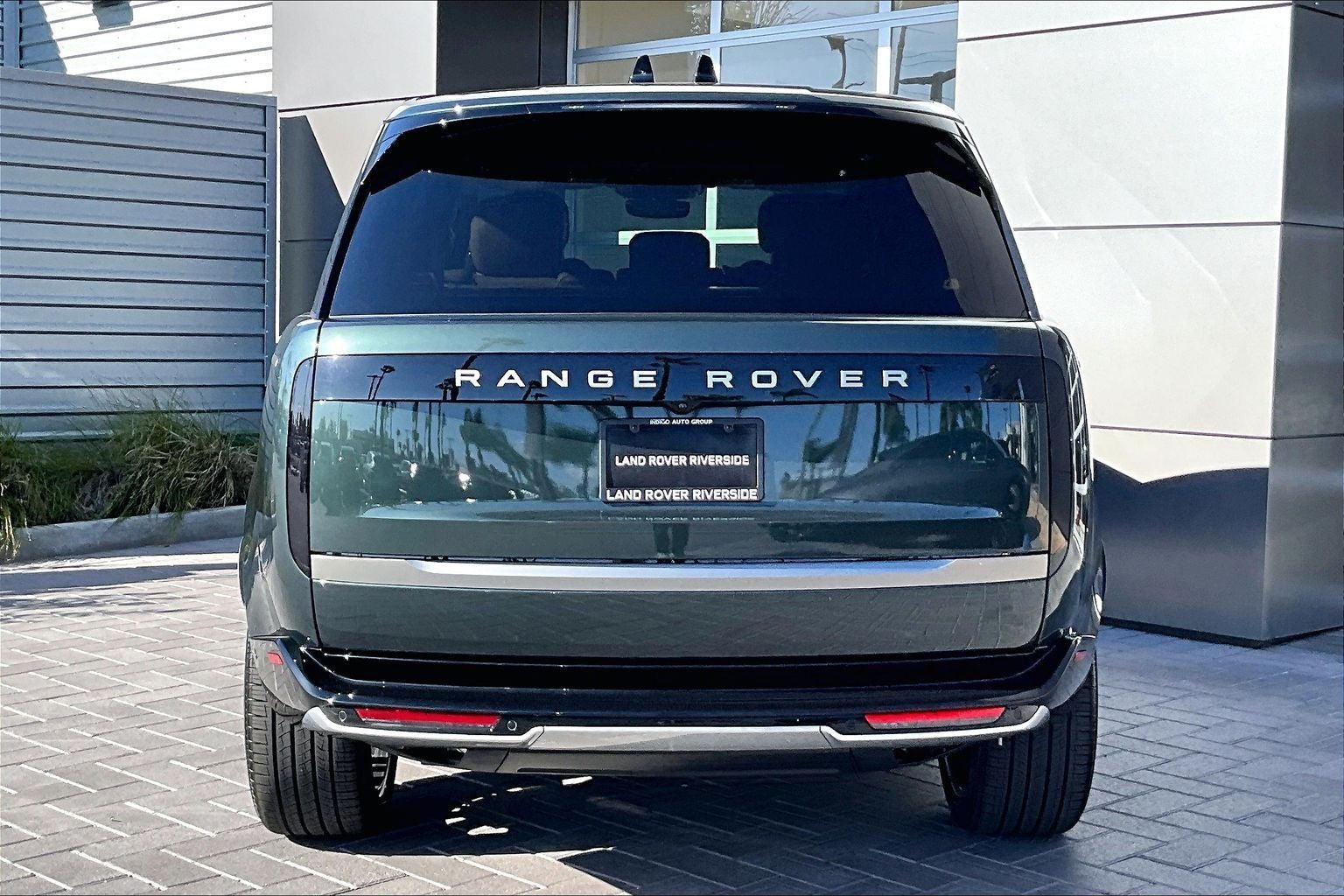 2026 Land Rover Range Rover SE LWB