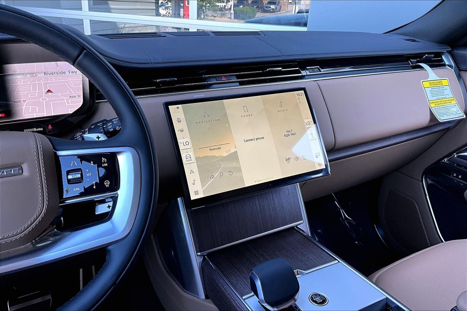 2026 Land Rover Range Rover SE LWB