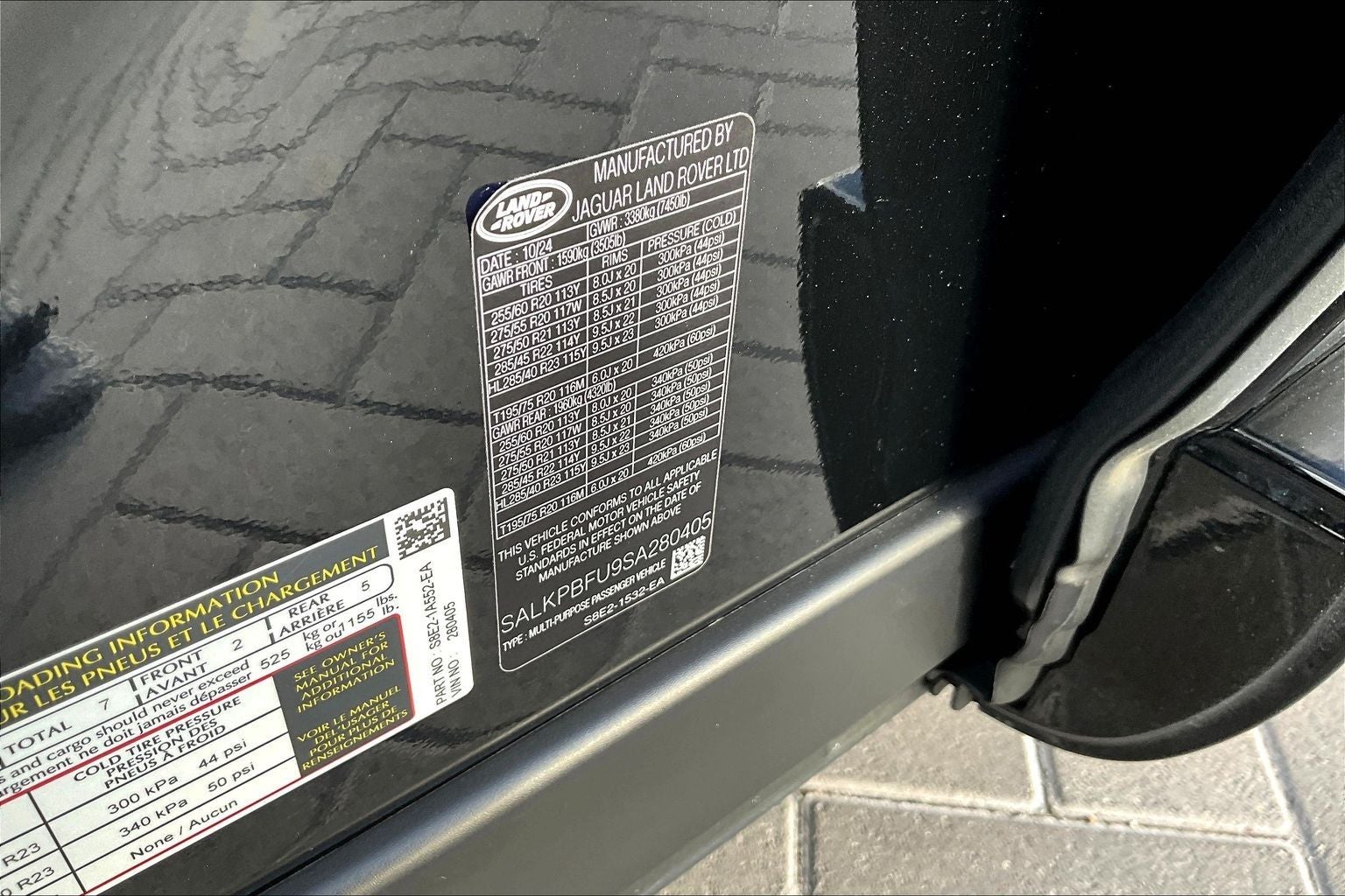 2025 Land Rover Range Rover SE LWB