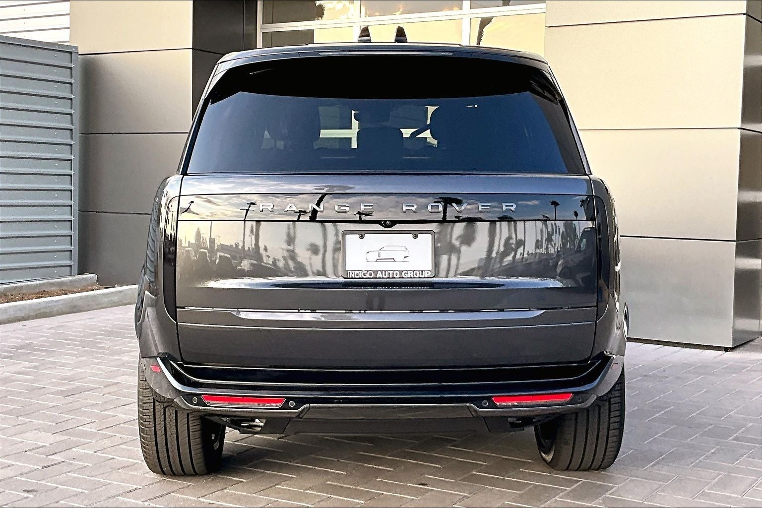 2027 Land Rover Range Rover SE LWB