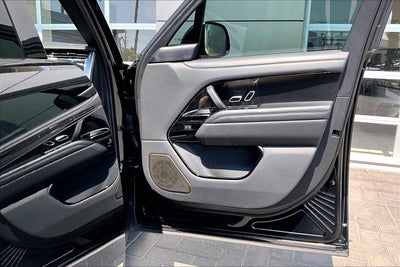 2023 Land Rover Range Rover SV