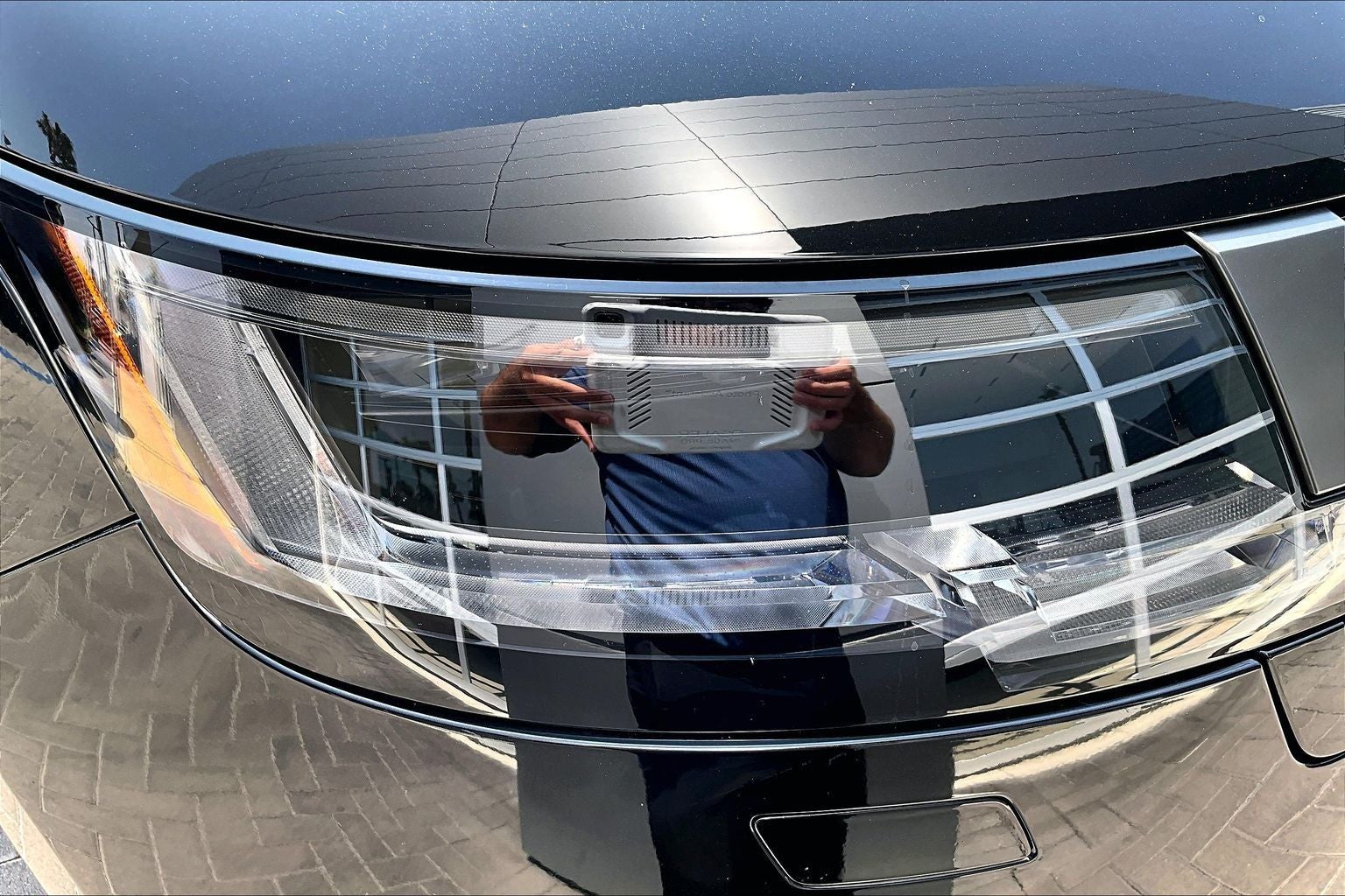 2023 Land Rover Range Rover SV