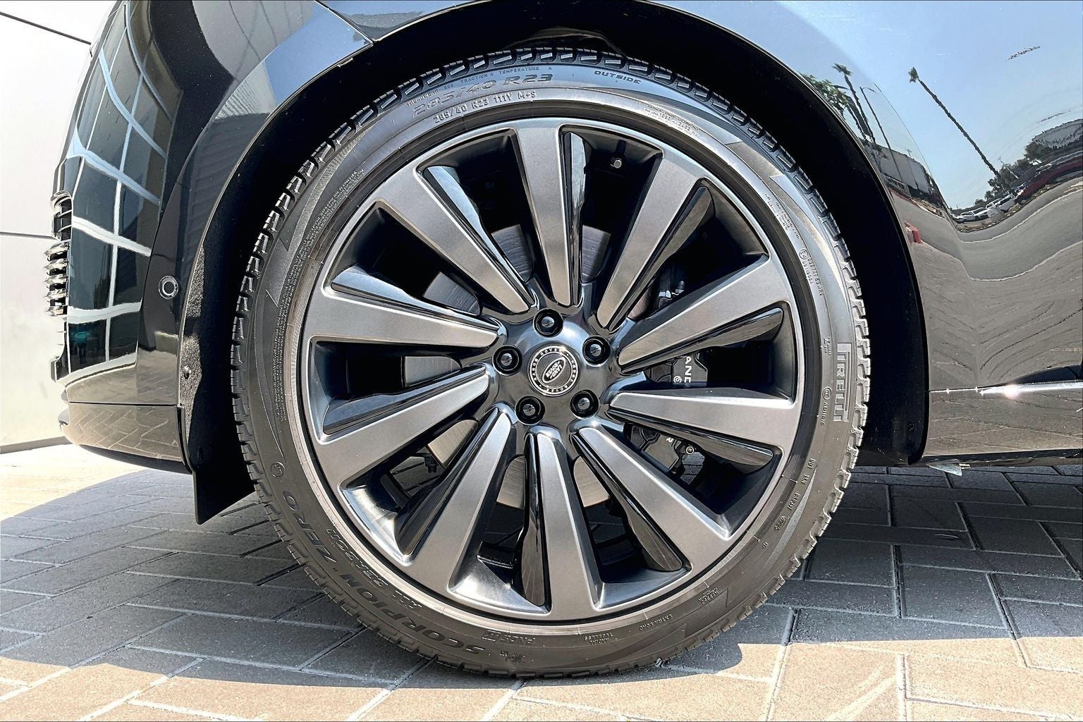2023 Land Rover Range Rover SV