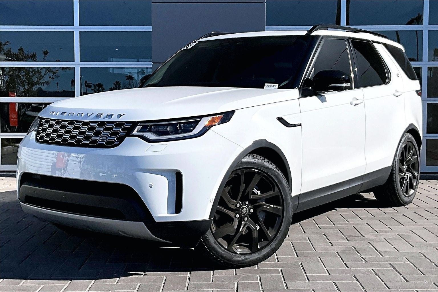 2024 Land Rover Discovery S