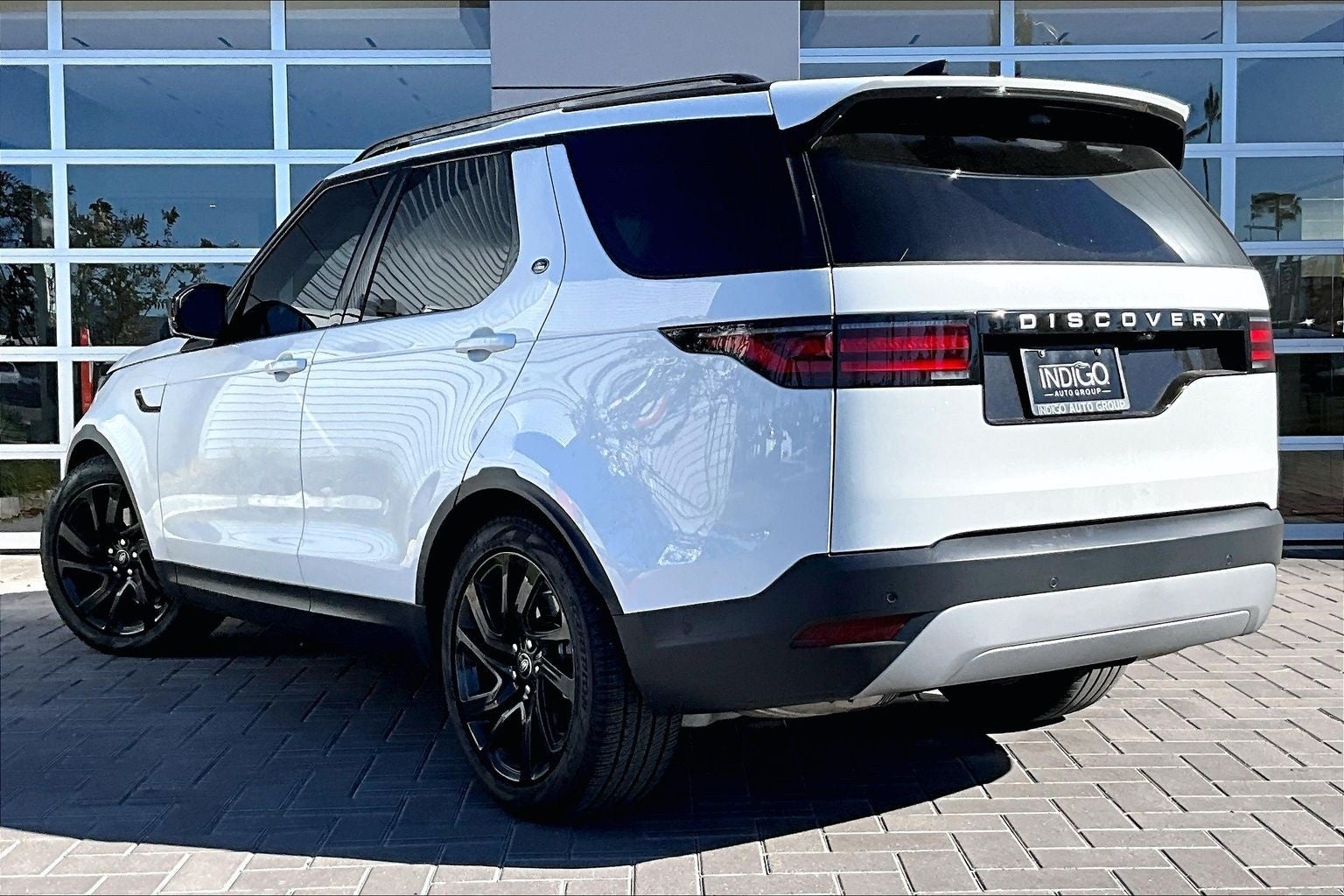 2024 Land Rover Discovery S