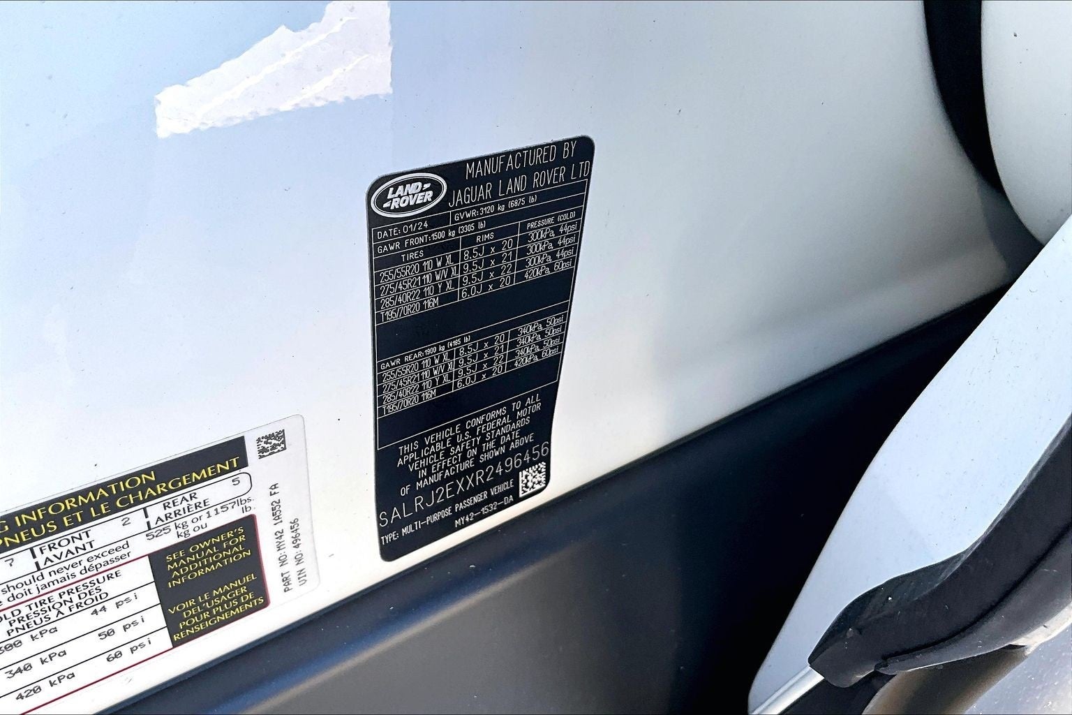 2024 Land Rover Discovery S