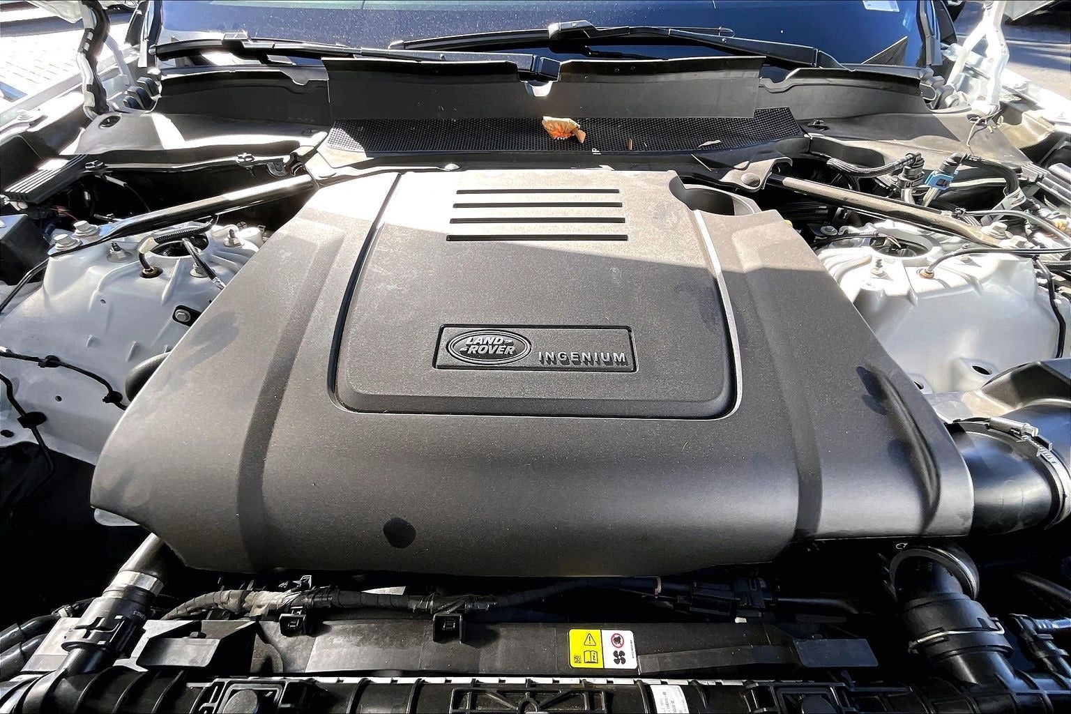 2024 Land Rover Discovery S