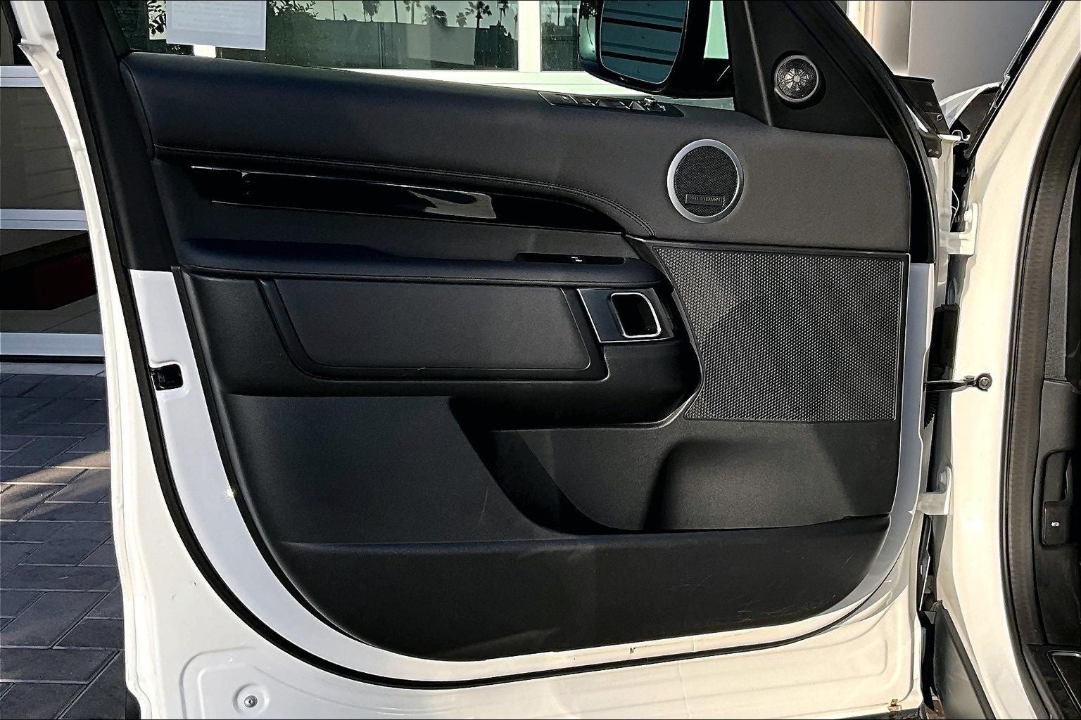 2021 Land Rover Discovery S