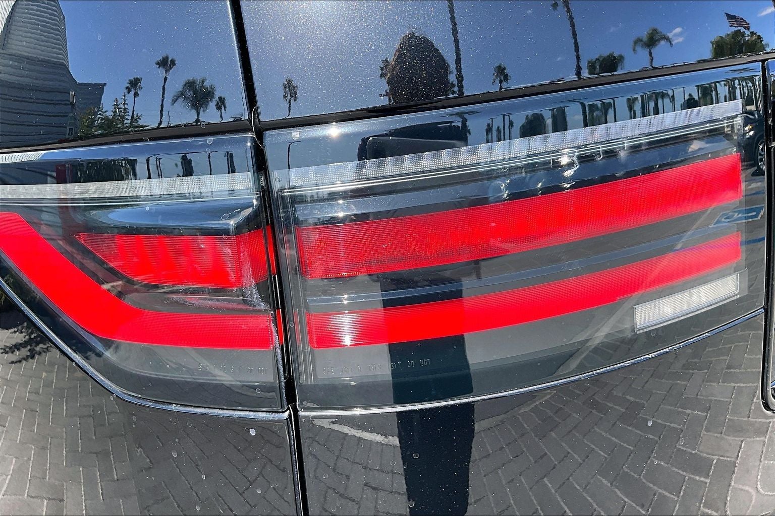 2025 Land Rover Discovery Dynamic SE