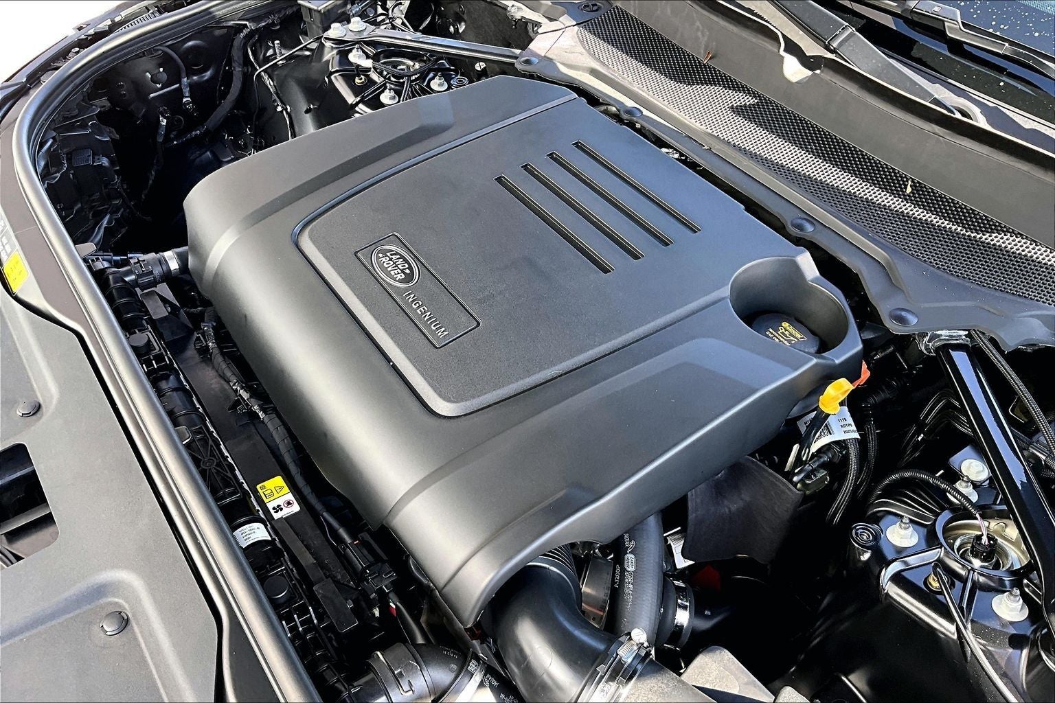 2025 Land Rover Discovery Dynamic SE