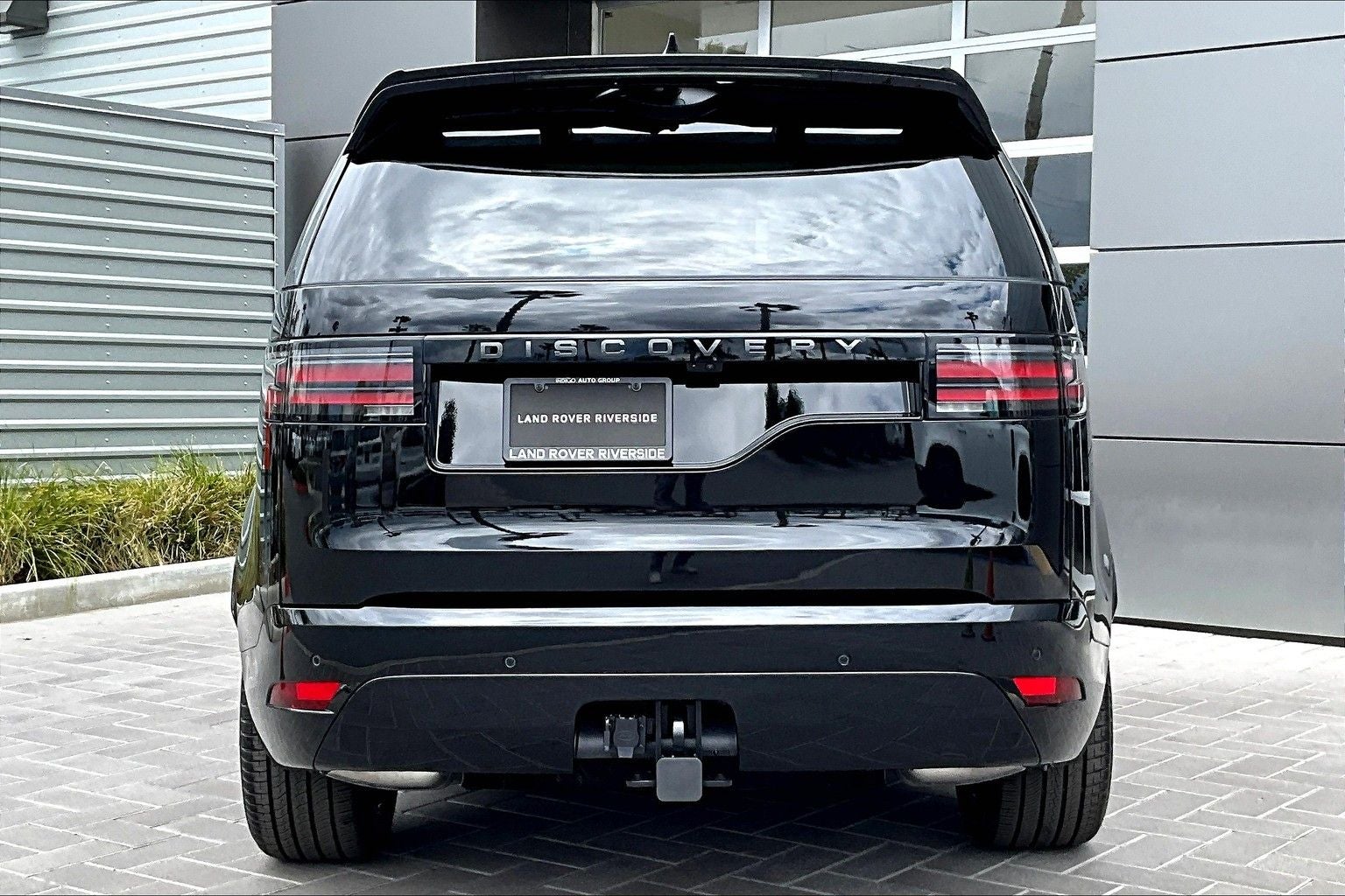 2025 Land Rover Discovery Dynamic SE