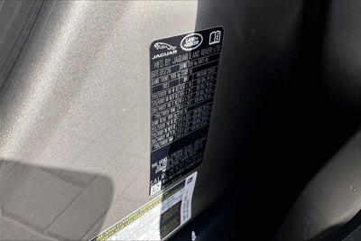 2026 Land Rover Discovery Dynamic SE
