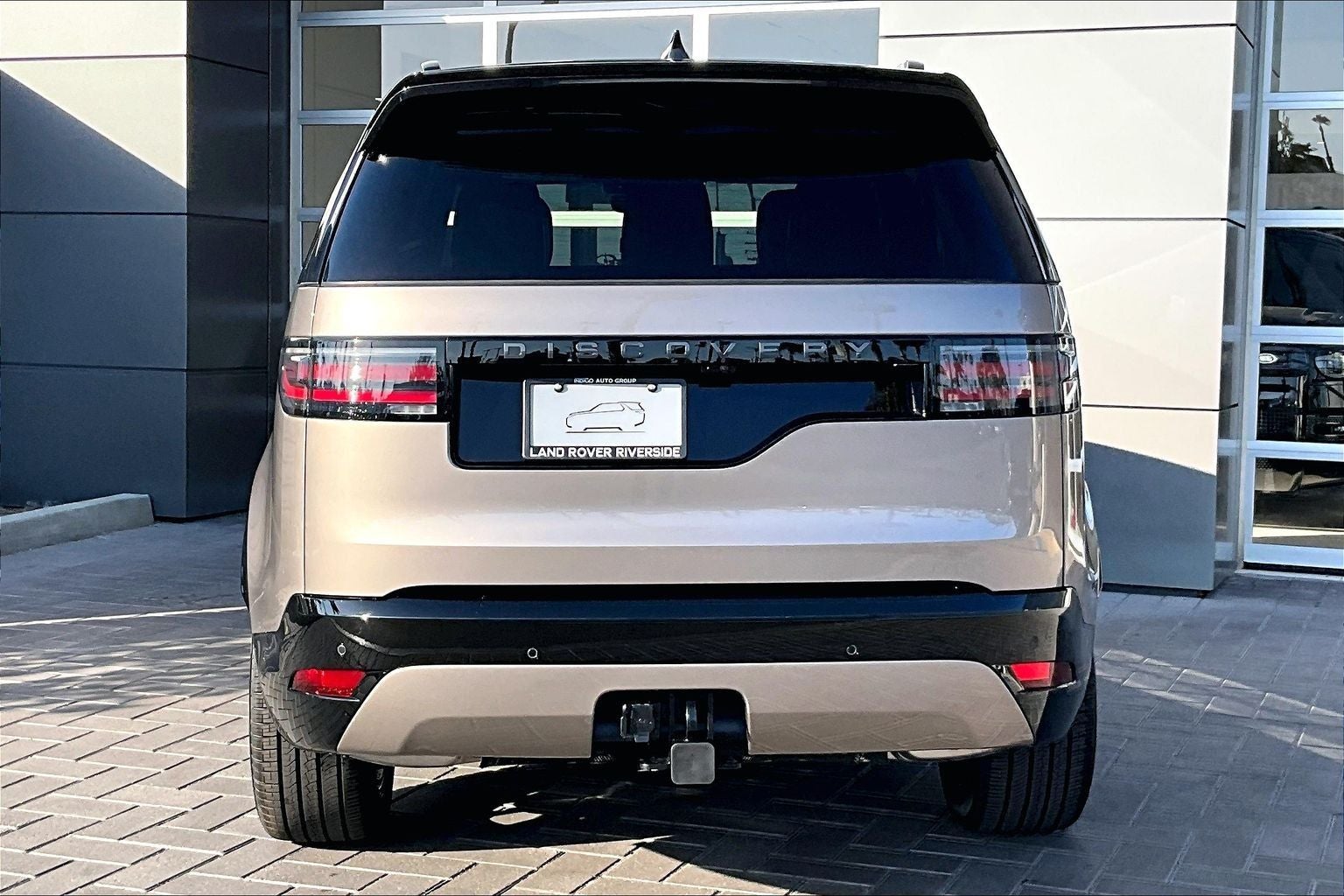 2026 Land Rover Discovery Dynamic SE
