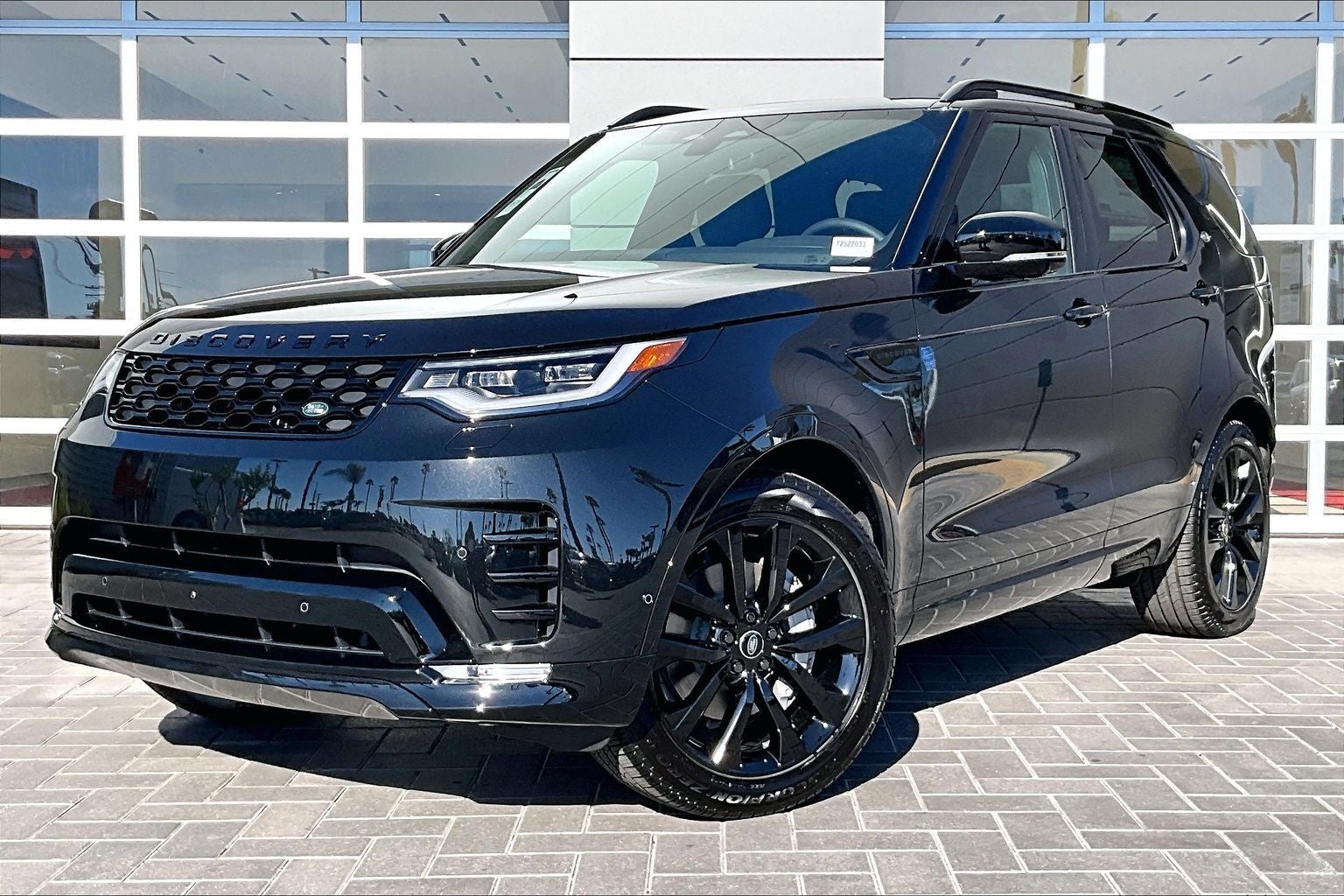 2026 Land Rover Discovery Dynamic SE