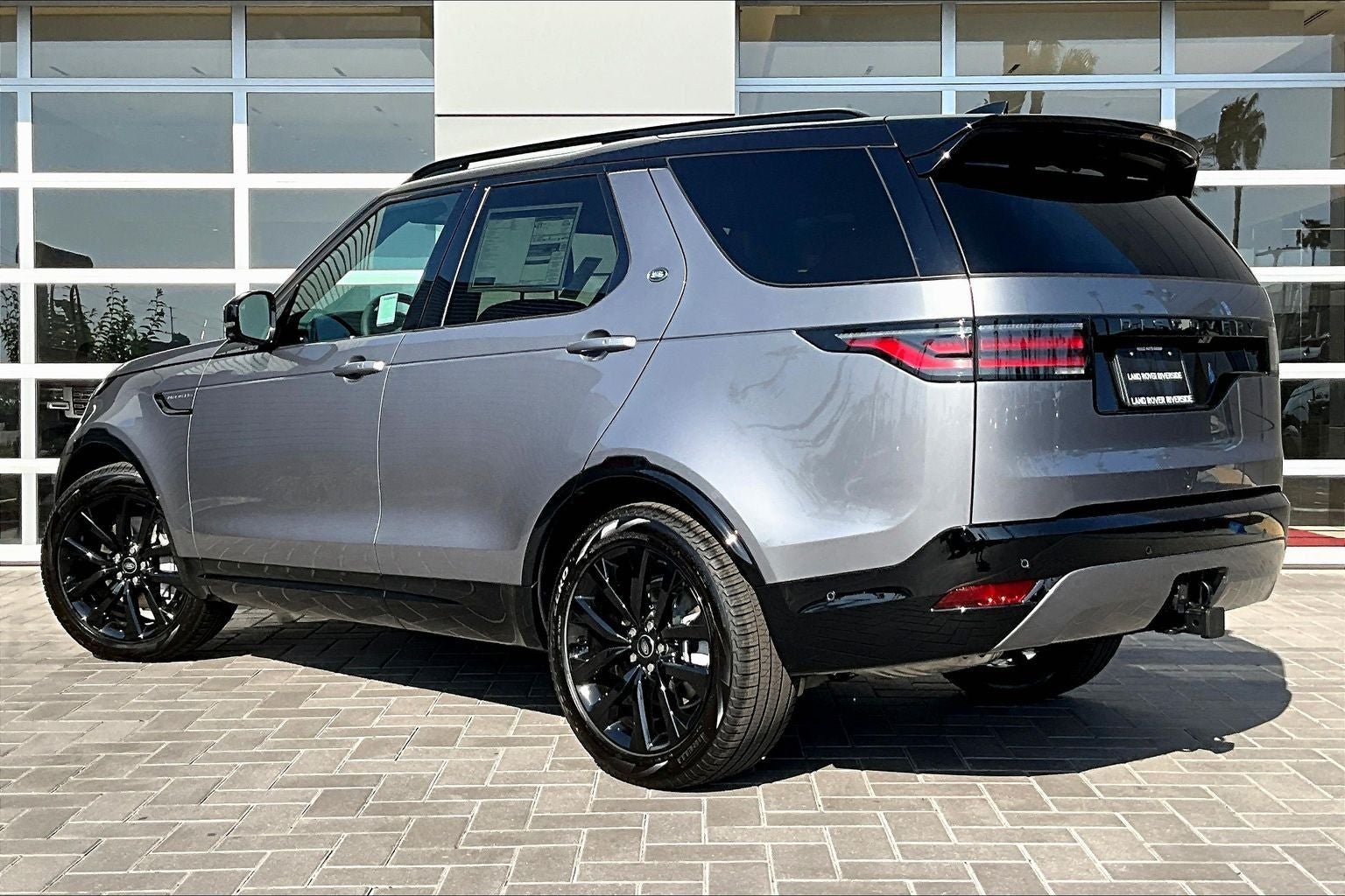 2026 Land Rover Discovery Dynamic SE