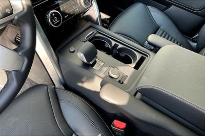 2026 Land Rover Discovery Dynamic SE