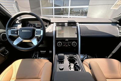 2026 Land Rover Discovery Dynamic SE