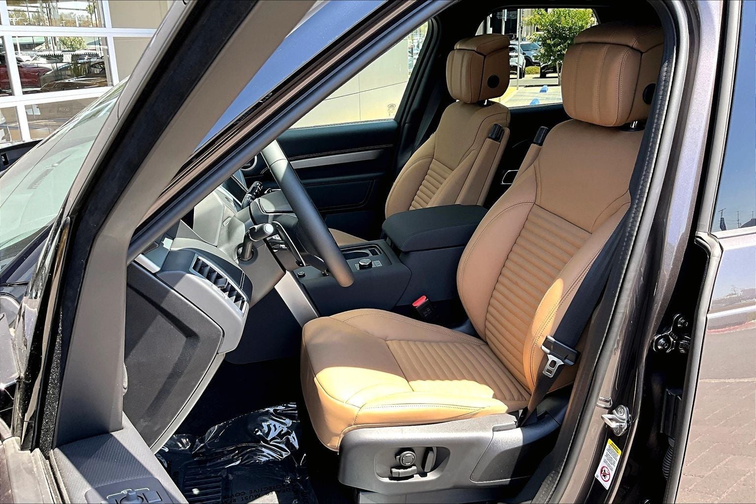2026 Land Rover Discovery Dynamic SE