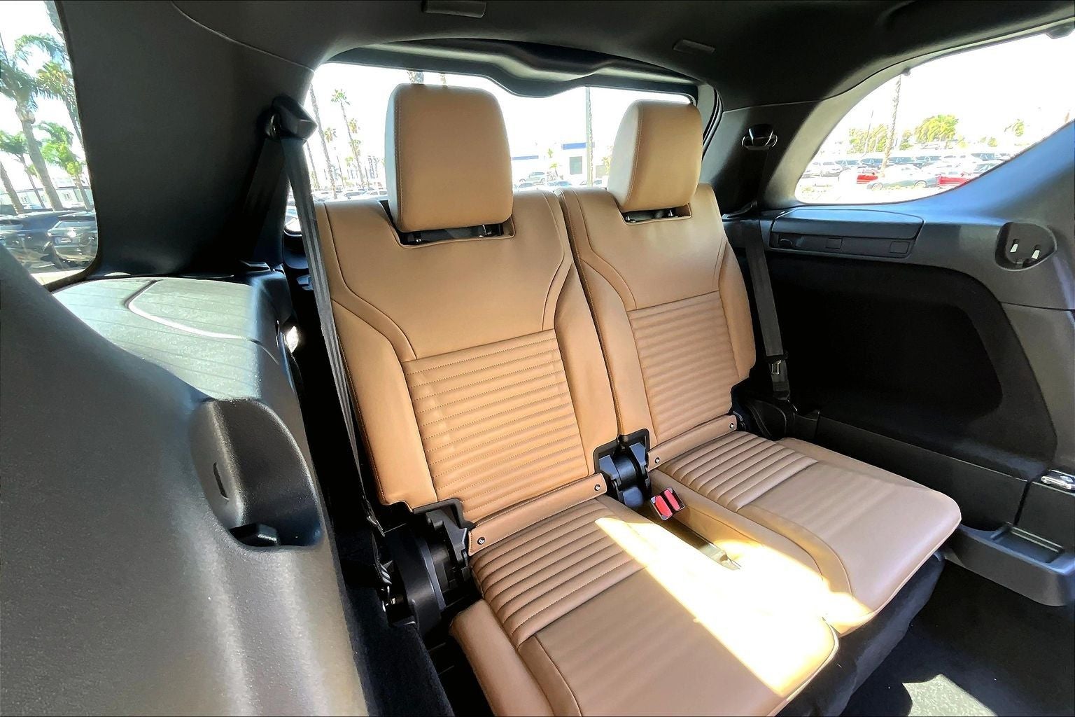 2026 Land Rover Discovery Dynamic SE