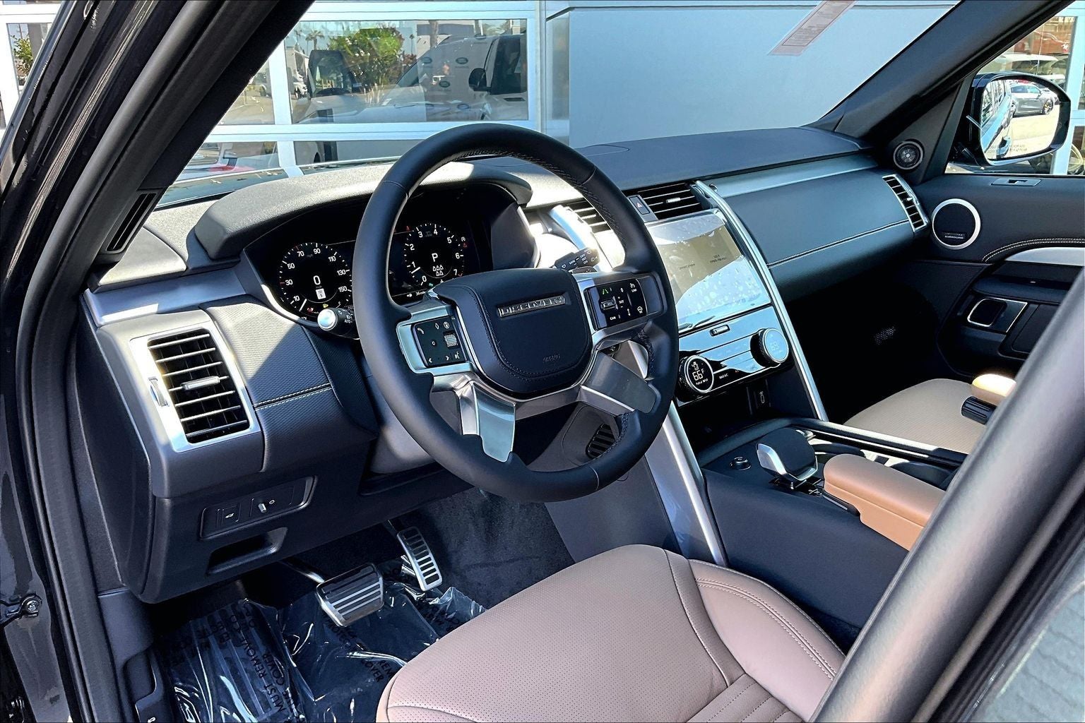 2026 Land Rover Discovery Dynamic SE
