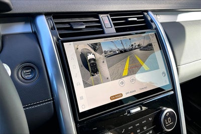 2025 Land Rover Discovery Dynamic SE