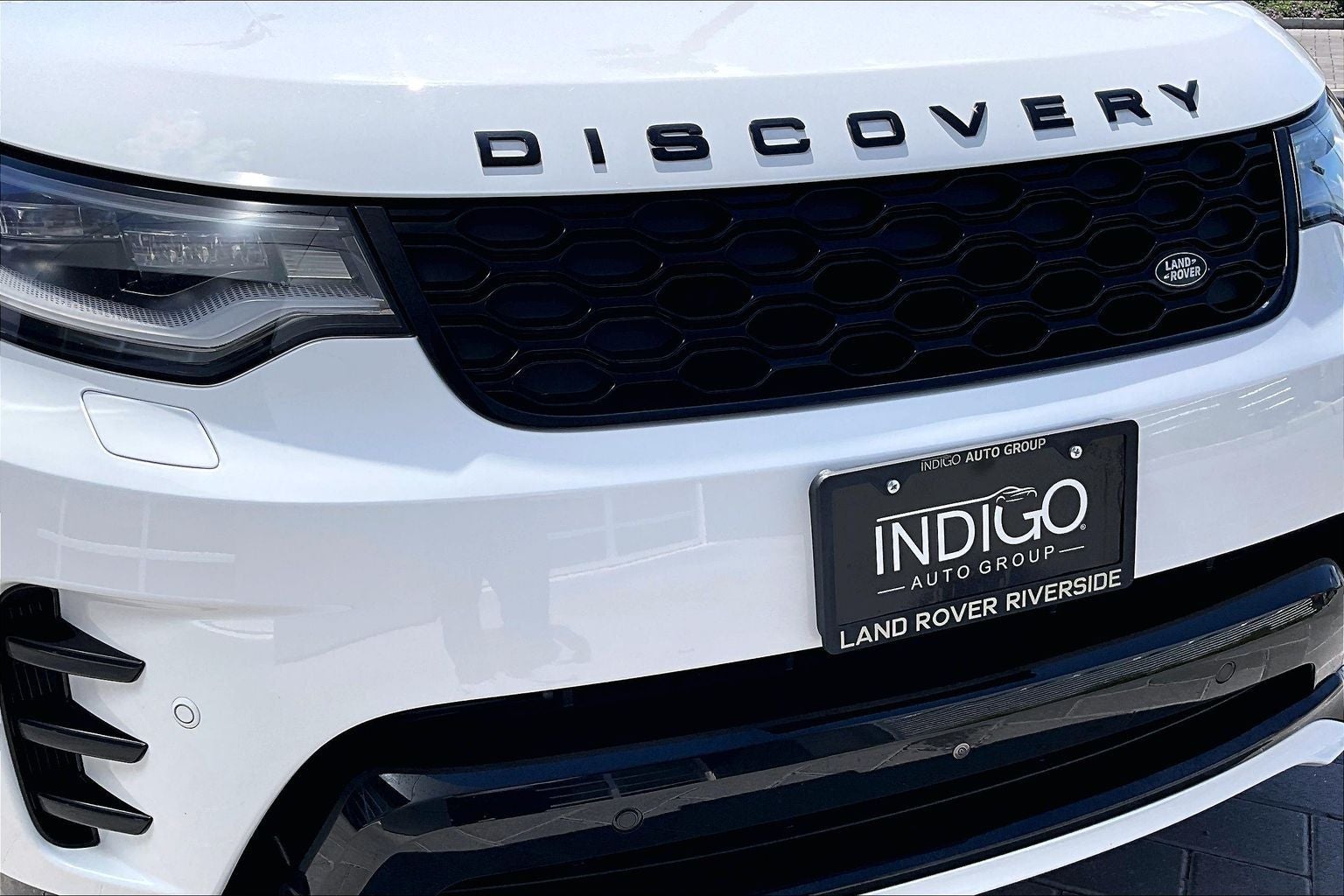2025 Land Rover Discovery Dynamic SE