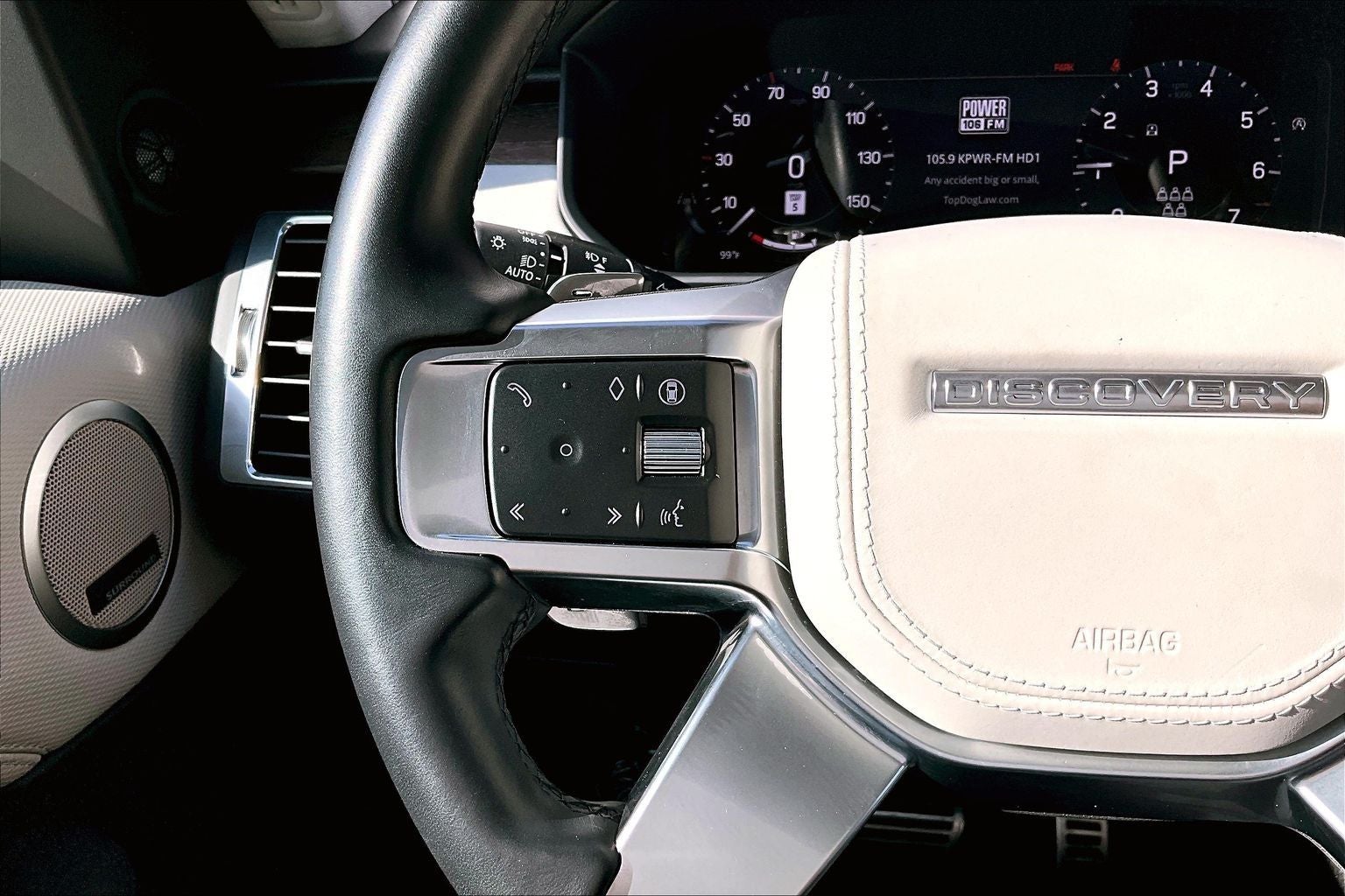 2025 Land Rover Discovery Dynamic SE