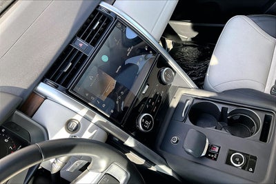 2025 Land Rover Discovery Dynamic SE